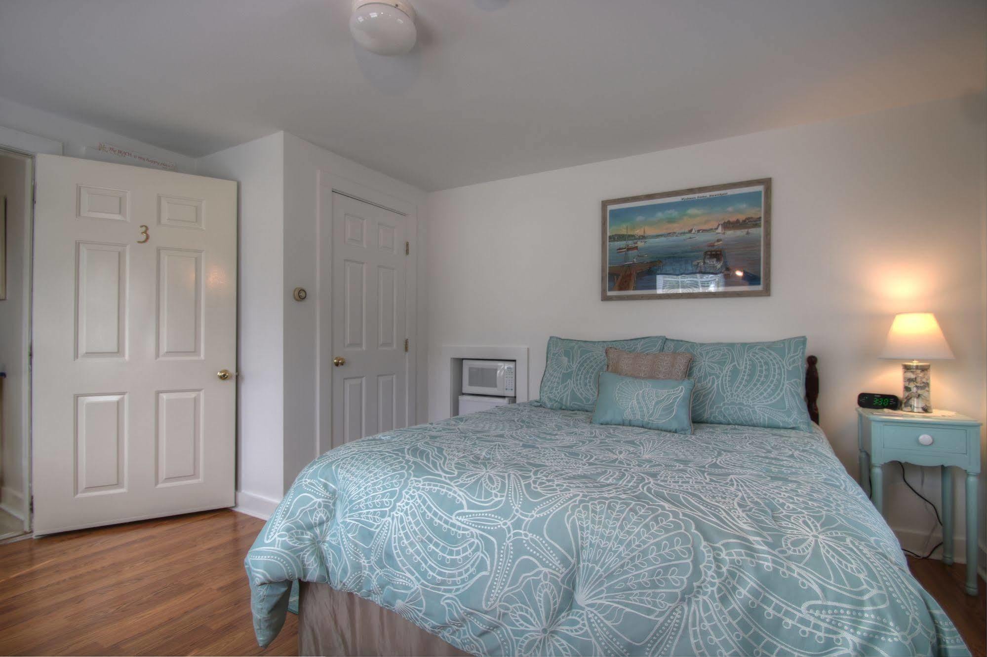 The Tern Inn Bed & Breakfast And Cottages West Harwich Екстериор снимка