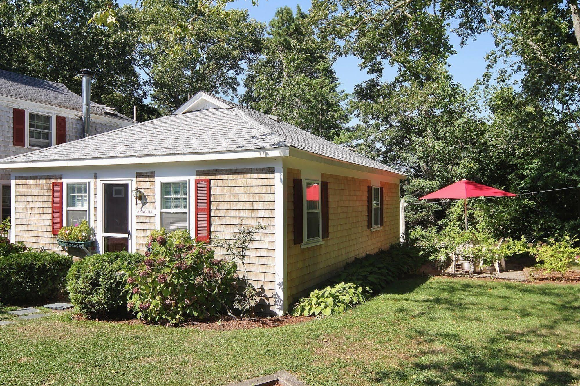 The Tern Inn Bed & Breakfast And Cottages West Harwich Екстериор снимка