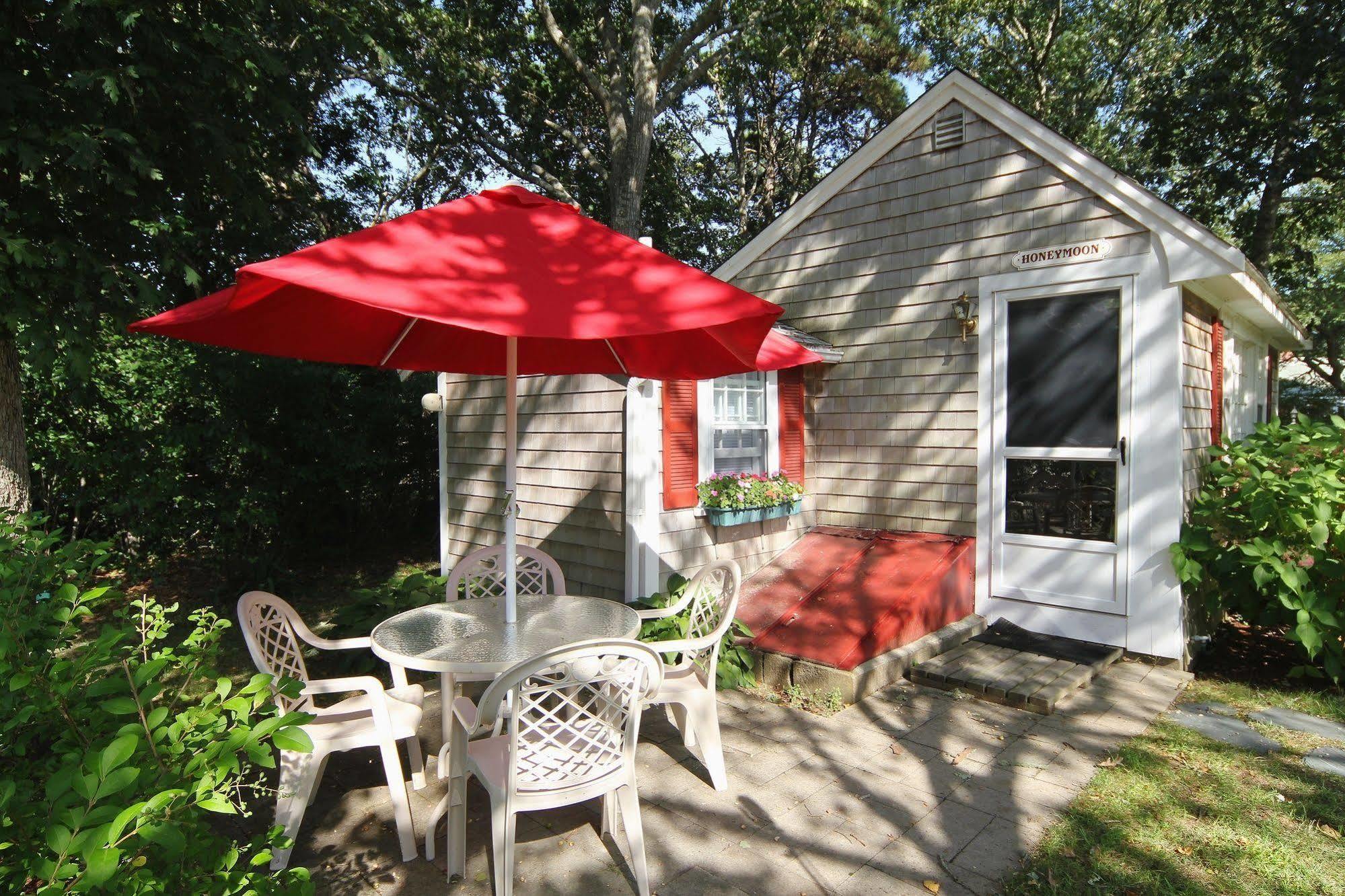 The Tern Inn Bed & Breakfast And Cottages West Harwich Екстериор снимка