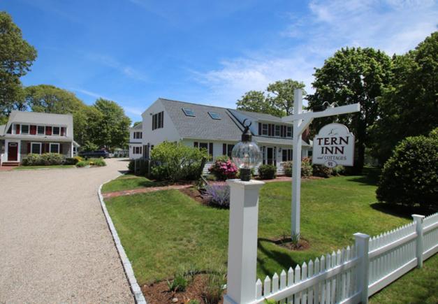 The Tern Inn Bed & Breakfast And Cottages West Harwich Екстериор снимка