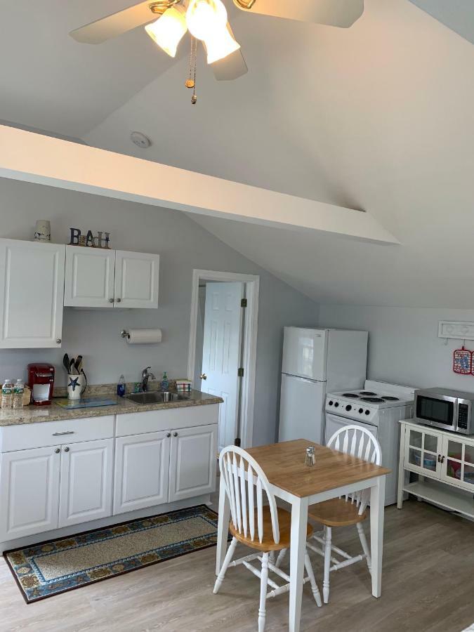 The Tern Inn Bed & Breakfast And Cottages West Harwich Екстериор снимка