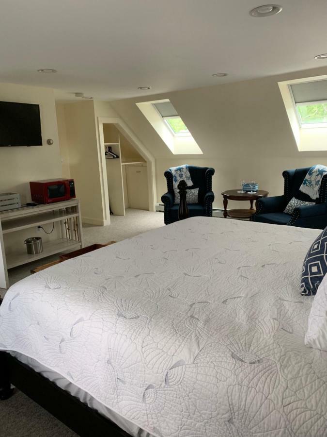 The Tern Inn Bed & Breakfast And Cottages West Harwich Екстериор снимка